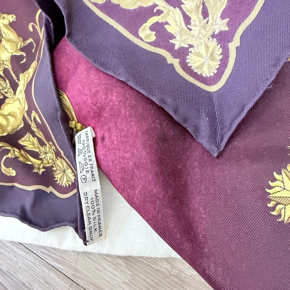 Hermes Luxurious Burgundy and Gold Scarf - Picture 4 of 8
